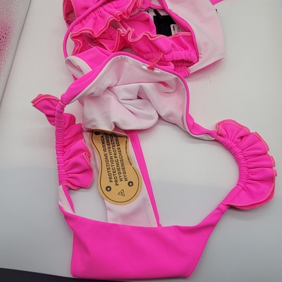BRAND NEW FASHION NOVA CABO SUMMER RUFFLE 2 PIECE BIKINI SIZE SMALL NEON PINK - Picture 4 of 8